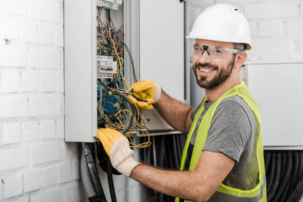 Best Licensed Electrician  in Clarkton, MO